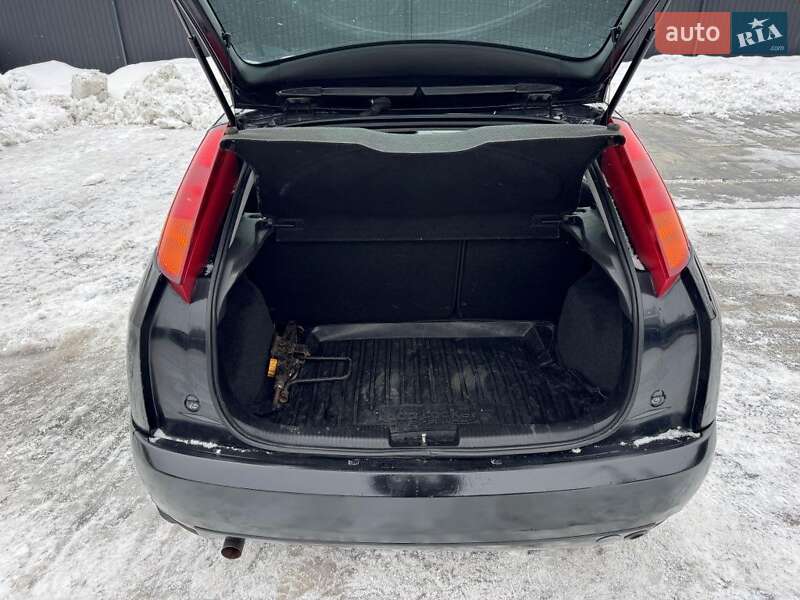 Хэтчбек Ford Focus 2004 в Черновцах фото 32 Хэтчбек Ford Focus 2004 в Черновцах