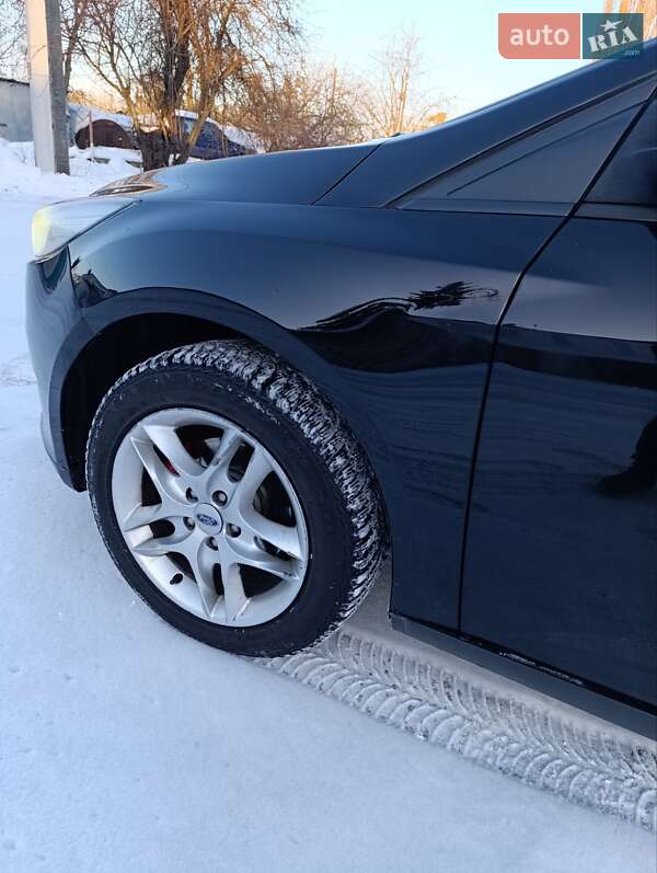 Універсал Ford Focus 2016 в Житомирі