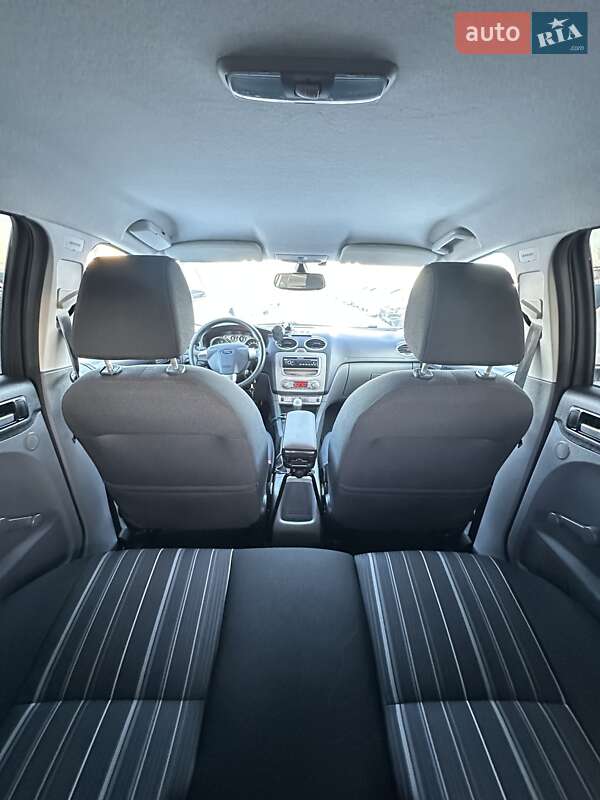 Хетчбек Ford Focus 2009 в Білогородці фото 20 Хетчбек Ford Focus 2009 в Білогородці