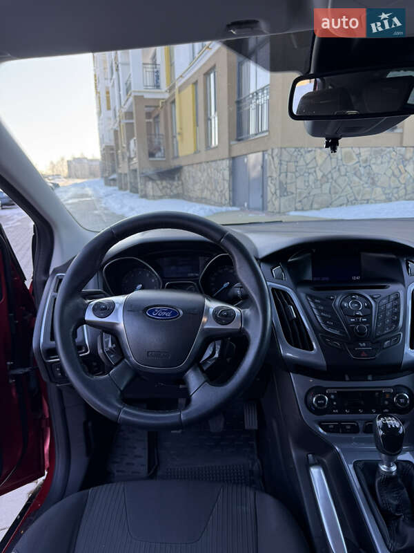 Хетчбек Ford Focus 2011 в Луцьку