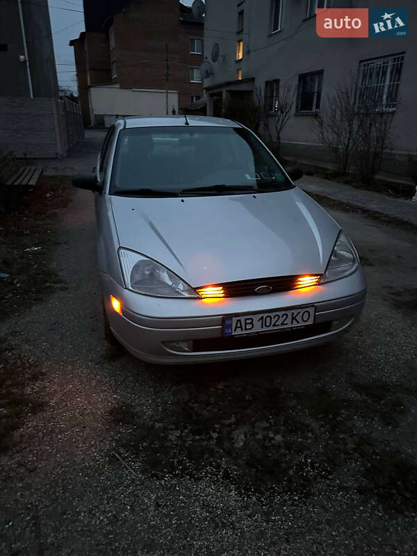 Седан Ford Focus 2001 в Харькове