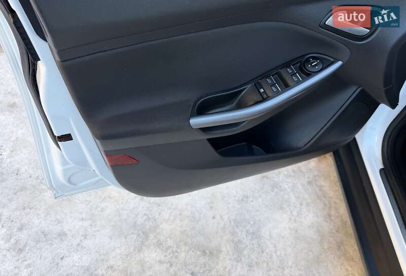 Універсал Ford Focus 2013 в Львові