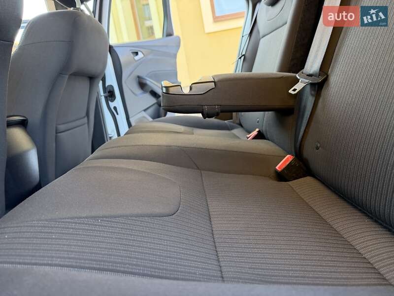 Універсал Ford Focus 2013 в Львові