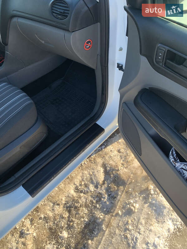 Хэтчбек Ford Focus 2008 в Хмельницком