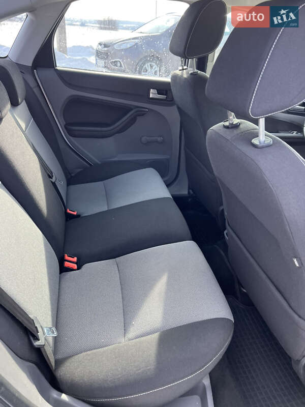 Седан Ford Focus 2011 в Виннице