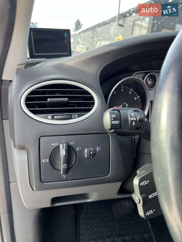 Седан Ford Focus 2011 в Виннице