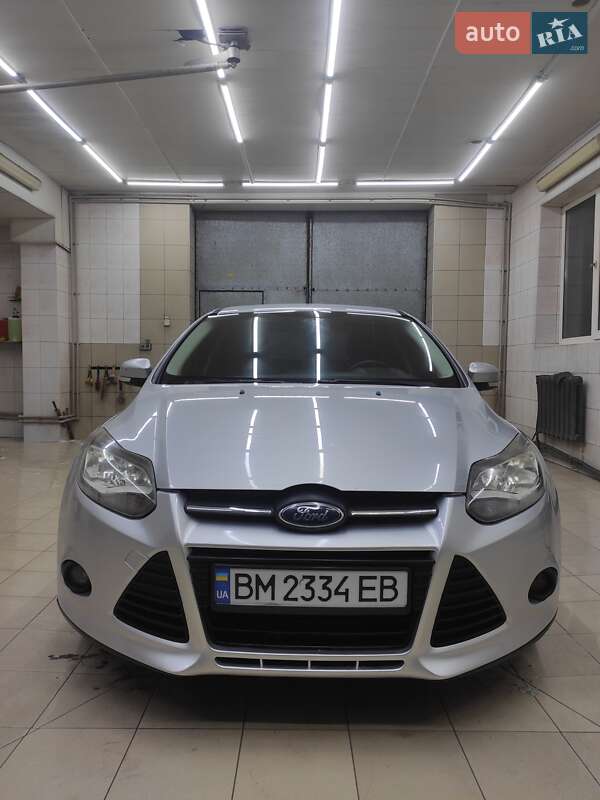 Ford Focus 2011