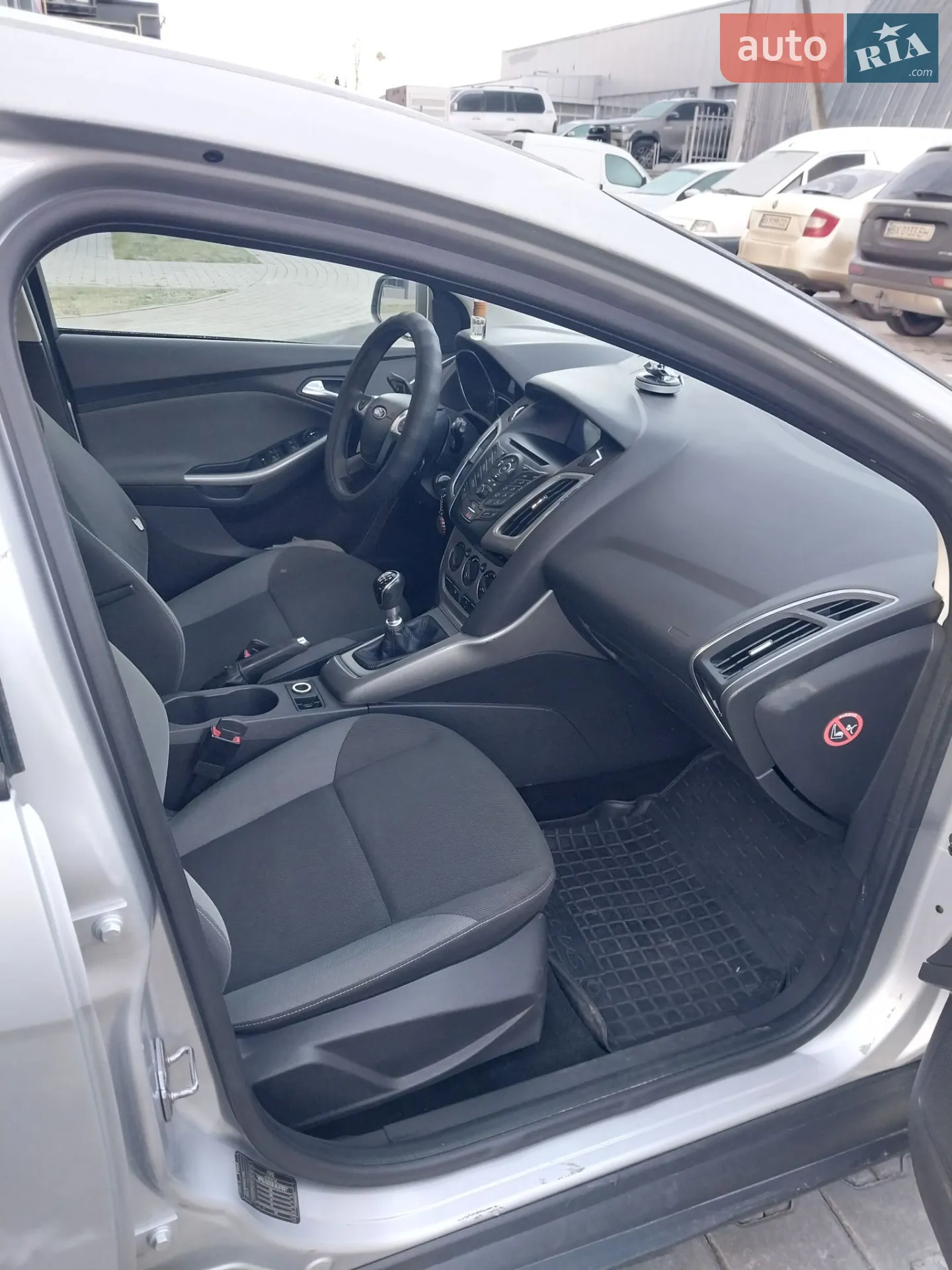 2011 Ford Focus - мініатюра 9