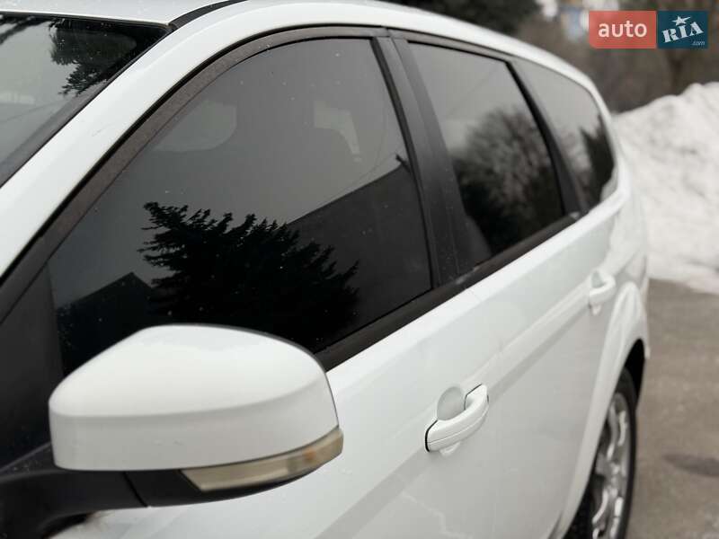 Универсал Ford Focus 2010 в Ровно