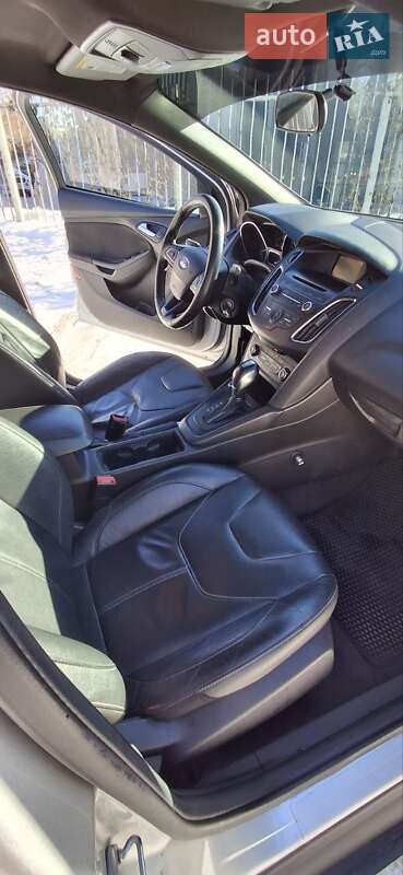 Хэтчбек Ford Focus 2016 в Киеве