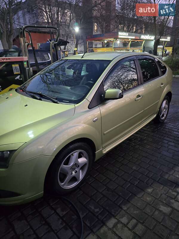 Хэтчбек Ford Focus 2007 в Одессе