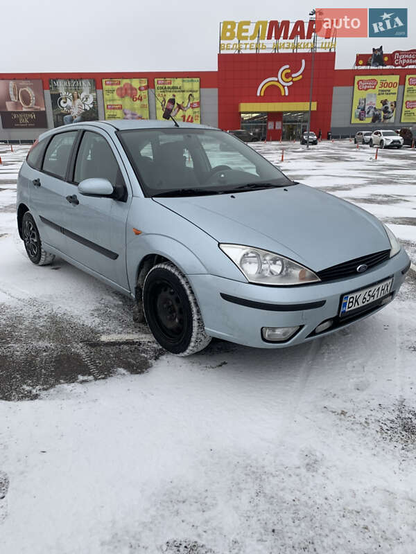 Хетчбек Ford Focus 2003 в Рівному фото 2 Хетчбек Ford Focus 2003 в Рівному