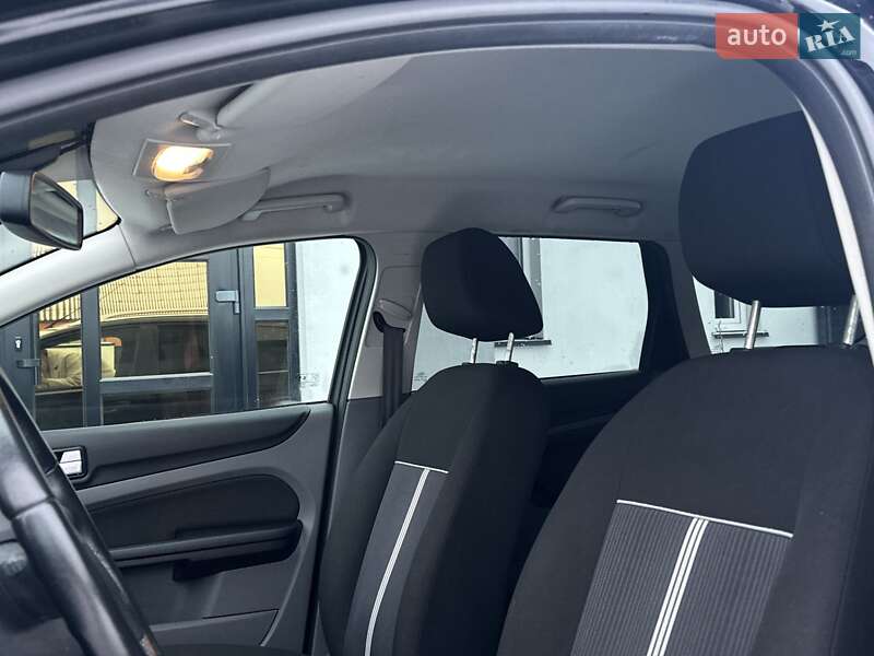 Универсал Ford Focus 2011 в Любешове