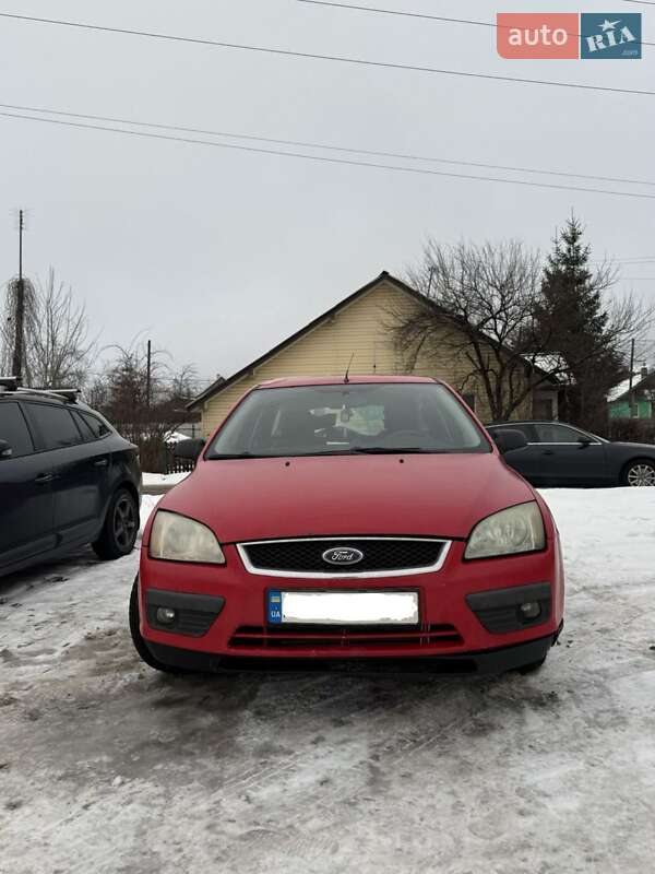 Универсал Ford Focus 2006 в Долине