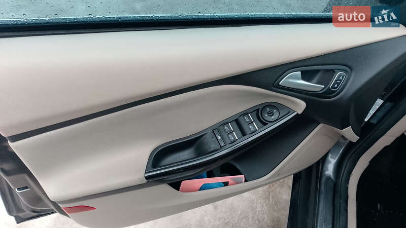 Хэтчбек Ford Focus 2017 в Львове