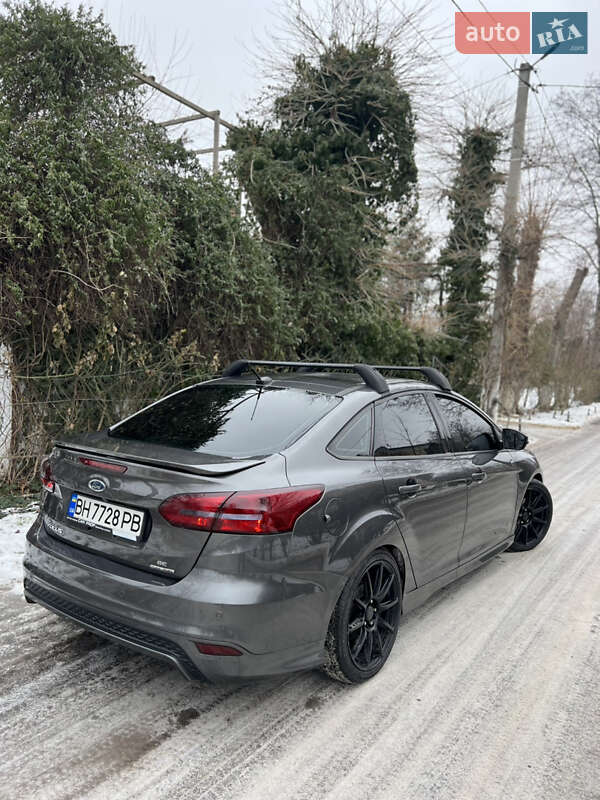 Седан Ford Focus 2016 в Одессе