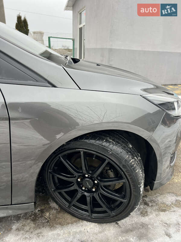 Седан Ford Focus 2016 в Одессе