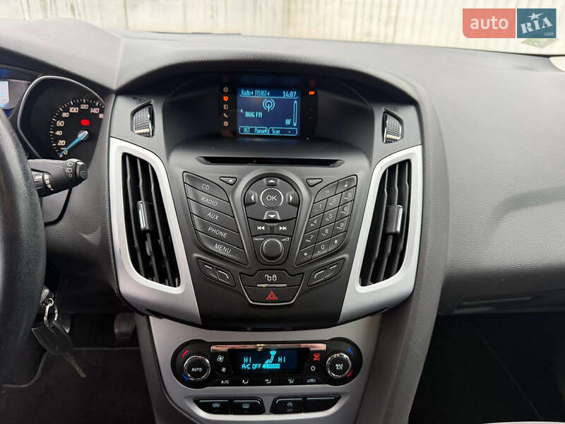 Хэтчбек Ford Focus 2011 в Луцке