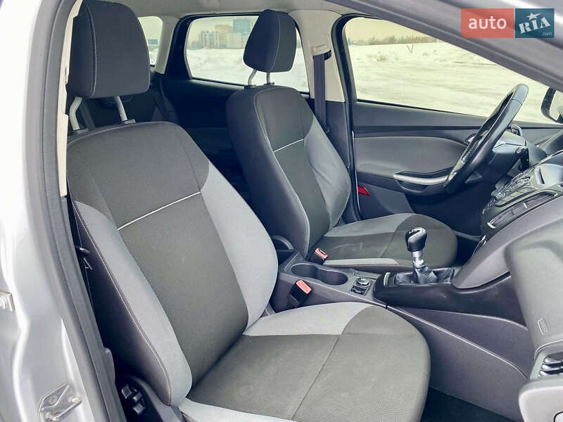 Универсал Ford Focus 2011 в Ровно