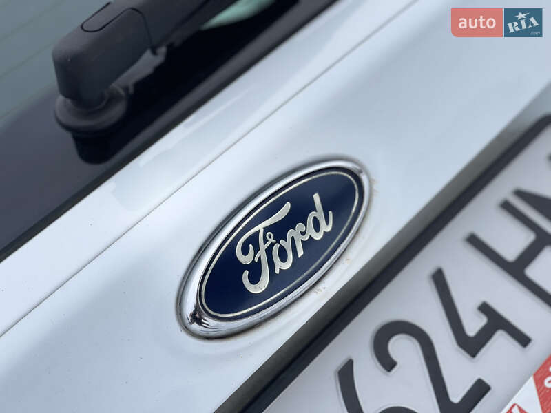 Универсал Ford Focus 2013 в Долине