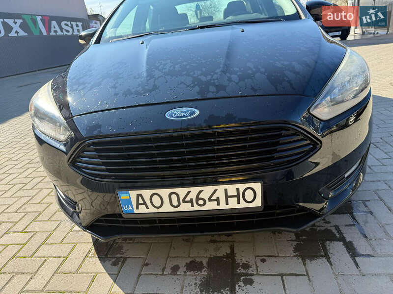 Седан Ford Focus 2017 в Ужгороді