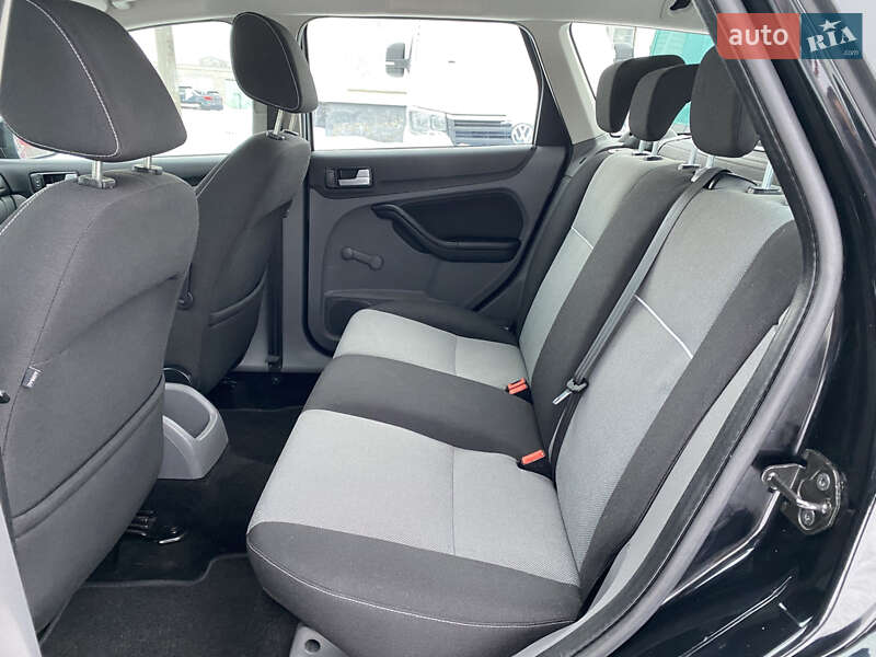 Универсал Ford Focus 2010 в Ровно