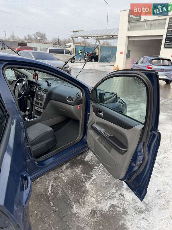 Хетчбек Ford Focus 2010 в Одесі фото 4 Хетчбек Ford Focus 2010 в Одесі