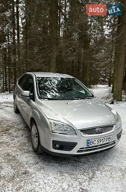 Хэтчбек Ford Focus 2006 в Полянице