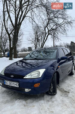 Универсал Ford Focus 1999 в Новояворовске