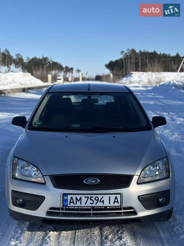 Хетчбек Ford Focus 2006 в Житомирі