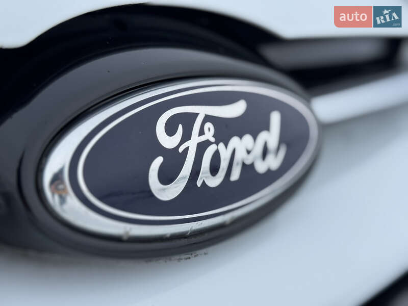 Универсал Ford Focus 2013 в Стрые