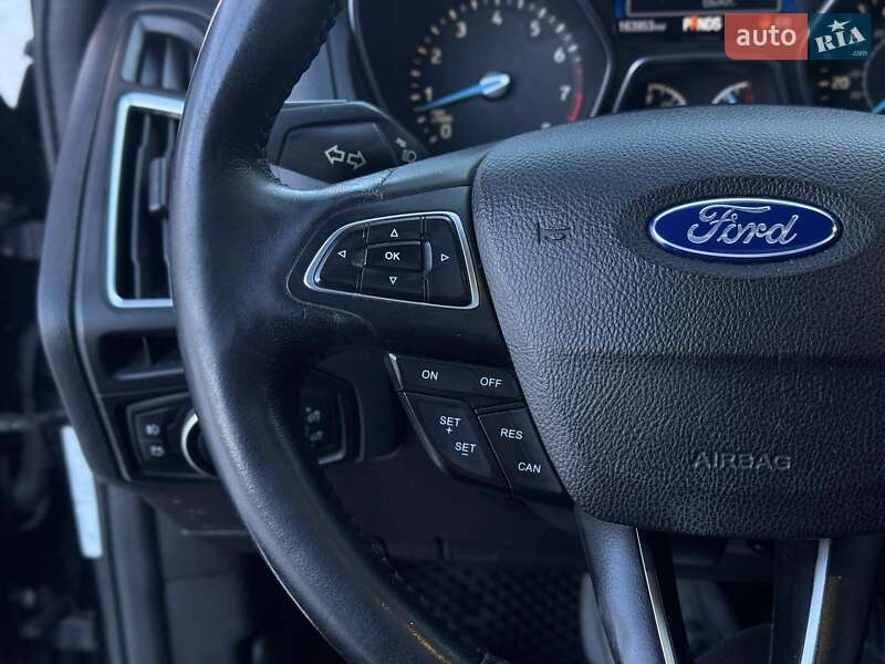 Хэтчбек Ford Focus 2017 в Киеве