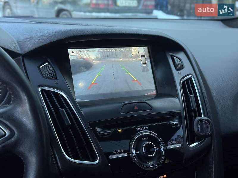 Хэтчбек Ford Focus 2017 в Киеве