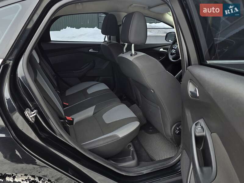 Седан Ford Focus 2011 в Тернополе