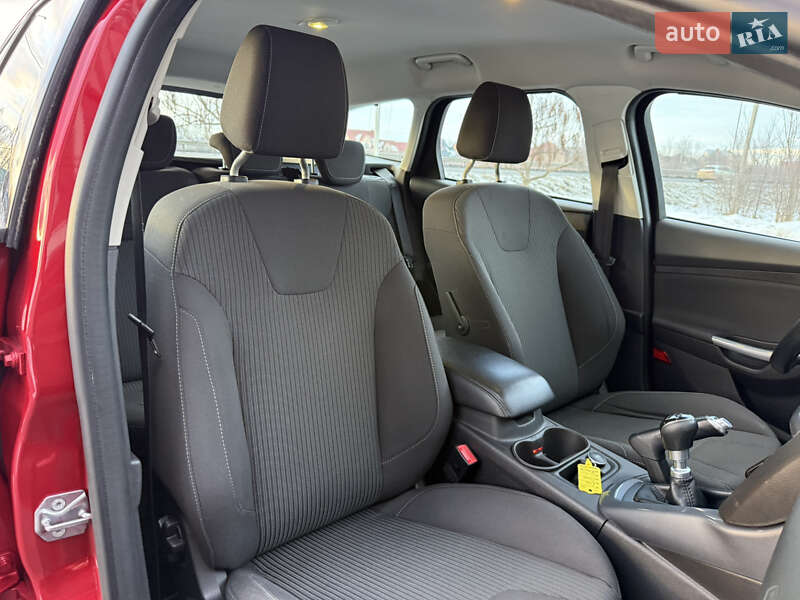 Универсал Ford Focus 2013 в Стрые фото 32 Универсал Ford Focus 2013 в Стрые