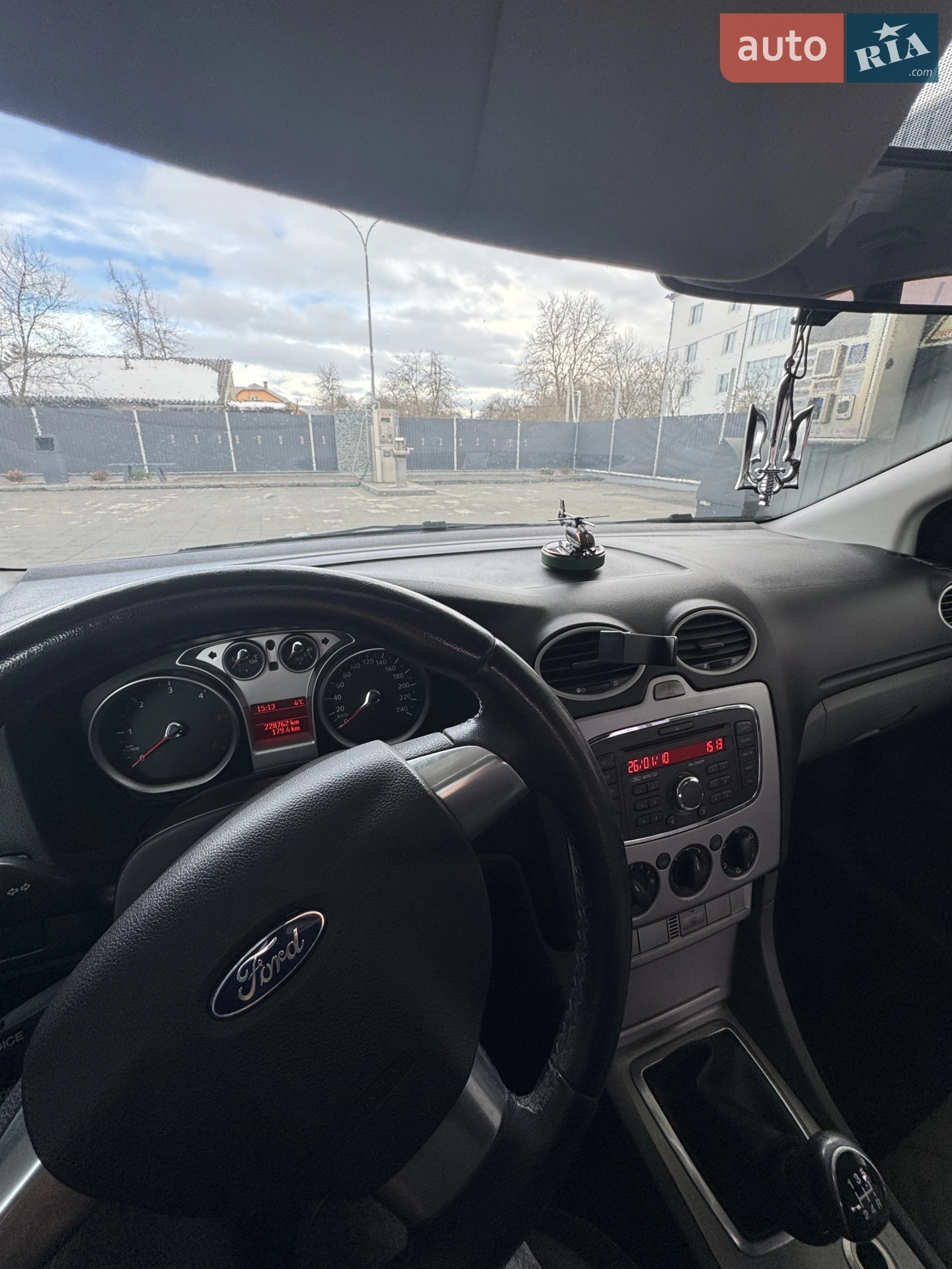 2010 Ford Focus - мініатюра 11