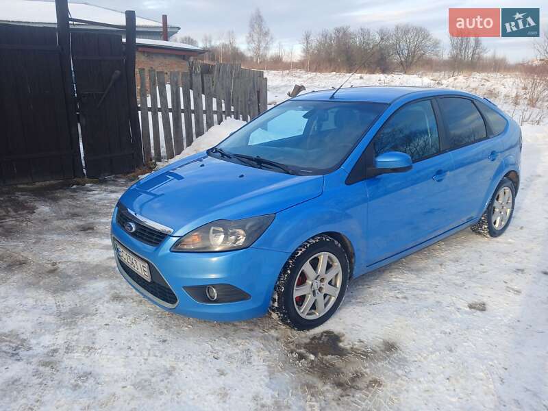 Хэтчбек Ford Focus 2009 в Львове