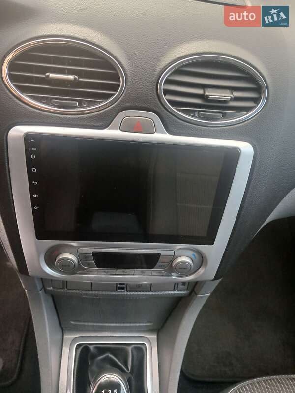 Хэтчбек Ford Focus 2009 в Львове