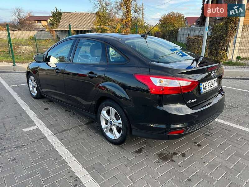 Седан Ford Focus 2014 в Дніпрі