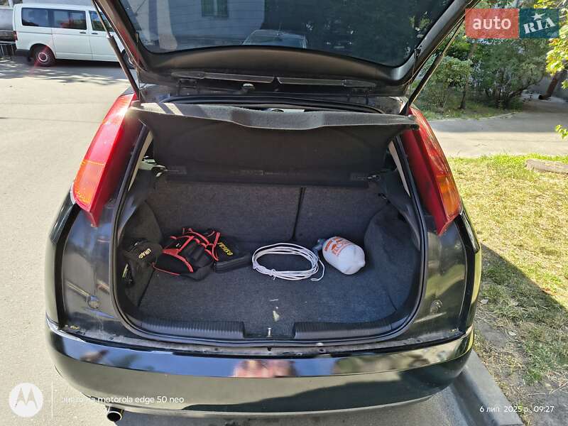 Хэтчбек Ford Focus 1999 в Киеве фото 8 Хэтчбек Ford Focus 1999 в Киеве