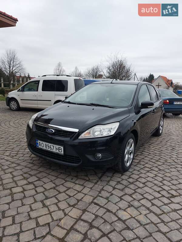 Хэтчбек Ford Focus 2008 в Ужгороде