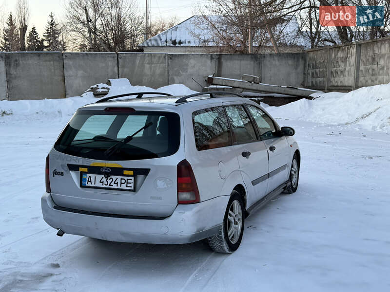 Универсал Ford Focus 2000 в Золотоноше фото 3 Универсал Ford Focus 2000 в Золотоноше