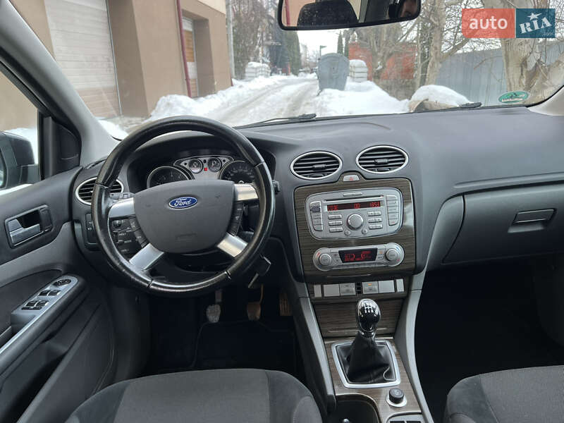 Універсал Ford Focus 2010 в Тернополі фото 24 Універсал Ford Focus 2010 в Тернополі