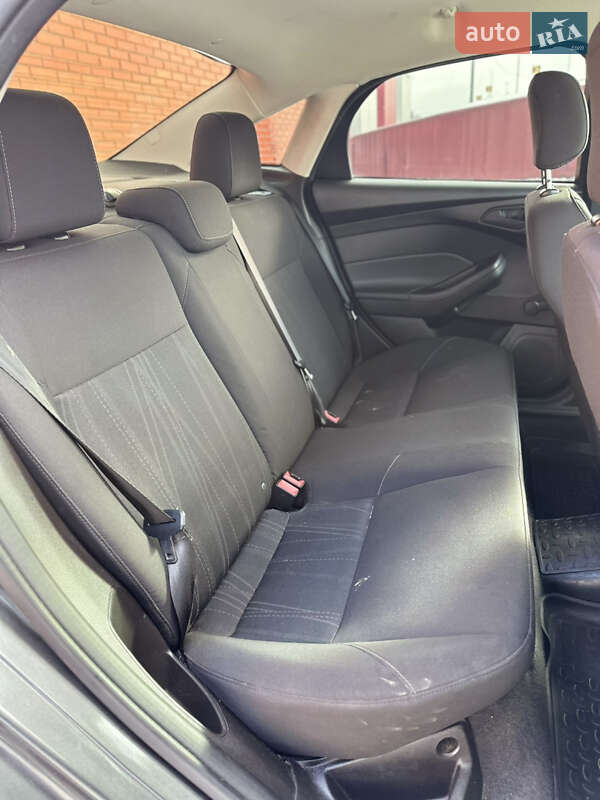 Седан Ford Focus 2016 в Киеве