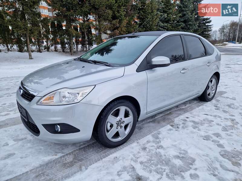 Хэтчбек Ford Focus 2010 в Тернополе фото 6 Хэтчбек Ford Focus 2010 в Тернополе