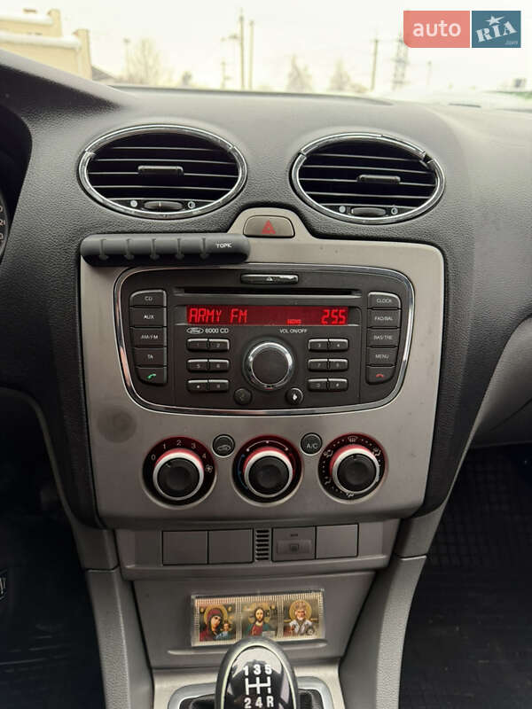 Седан Ford Focus 2010 в Чернігові фото 18 Седан Ford Focus 2010 в Чернігові
