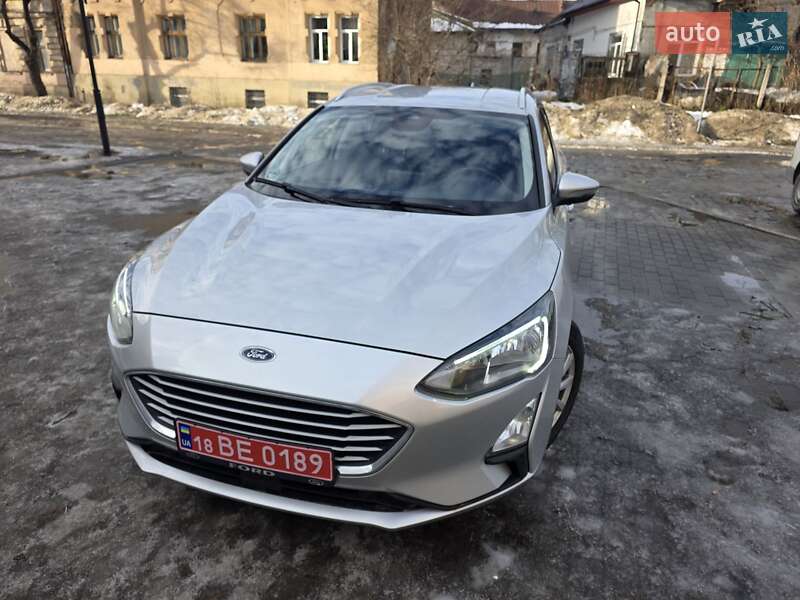 Универсал Ford Focus 2019 в Львове фото 7 Универсал Ford Focus 2019 в Львове