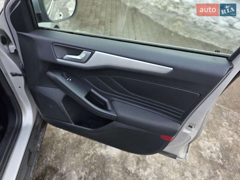 Универсал Ford Focus 2019 в Львове фото 59 Универсал Ford Focus 2019 в Львове