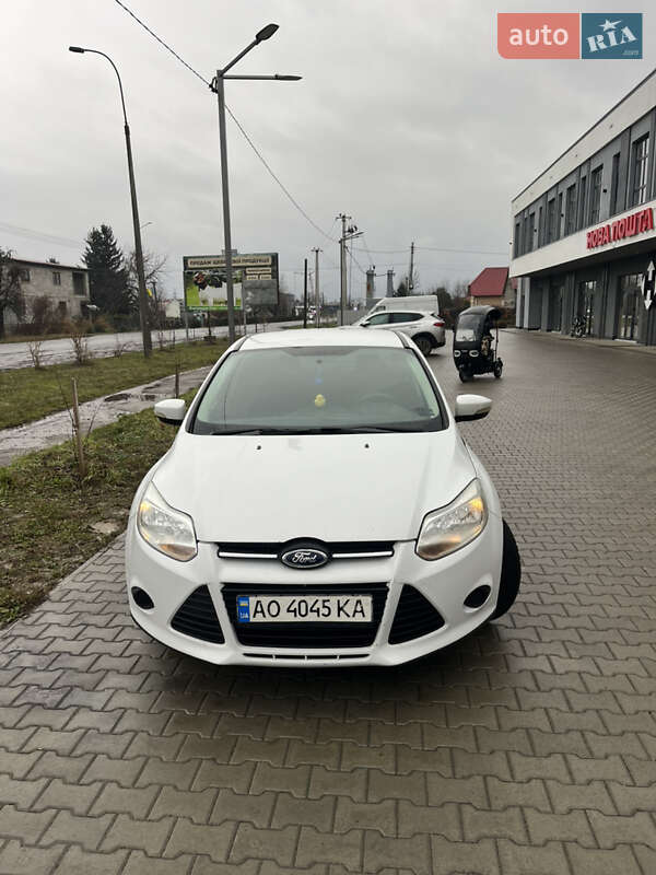 Седан Ford Focus 2013 в Ужгороде фото 5 Седан Ford Focus 2013 в Ужгороде