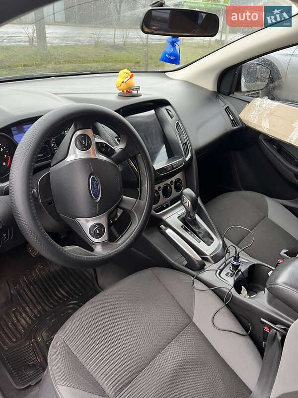 Седан Ford Focus 2013 в Ужгороде фото 16 Седан Ford Focus 2013 в Ужгороде